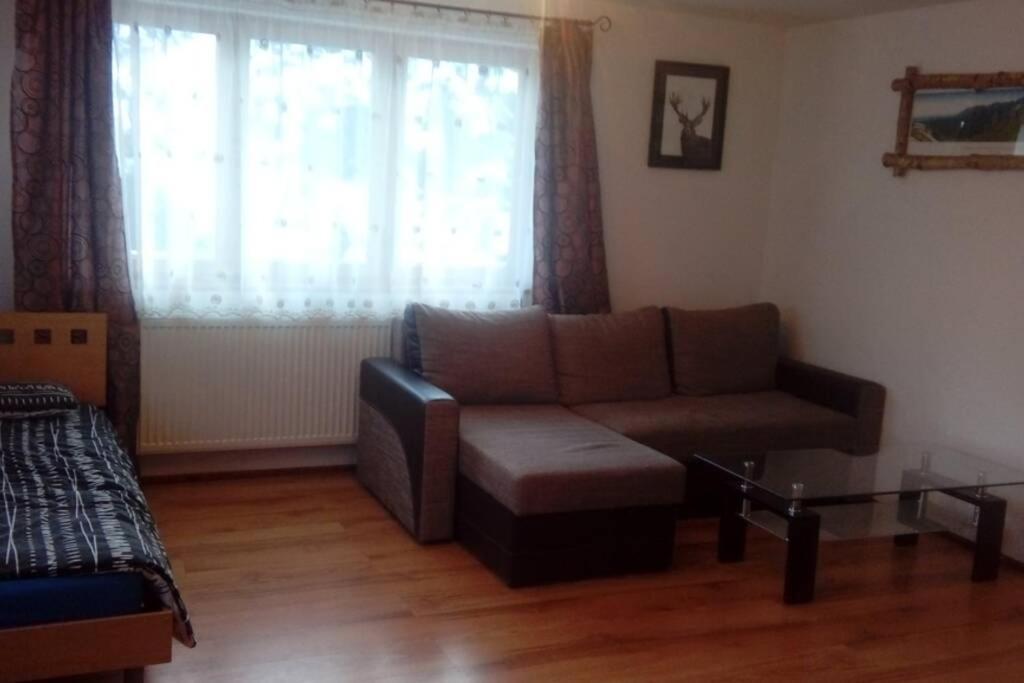 Gospodarstwo Agroturystyczne U Nos Apartament Bioly Ratulow Екстериор снимка